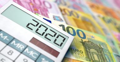 Calculatrice avec mentionné "2020"