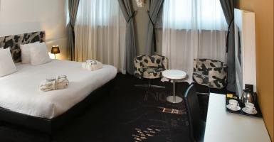 Dream's hotel