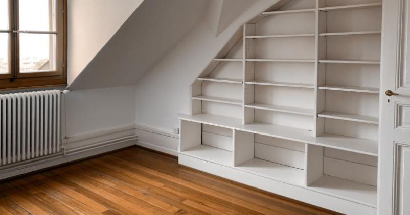 Logement%20inoccup%C3%A9%20pi%C3%A8ce%20vide%20%28c%29AdobeStock%20comp