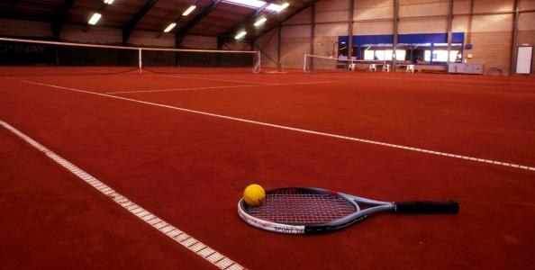 court de tennis